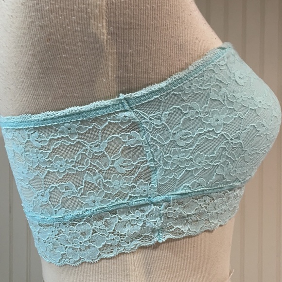 Strapless Bra-Lette. Barely worn. M or L - Picture 4 of 4